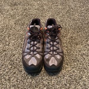 Columbia Sports wear hiking boots